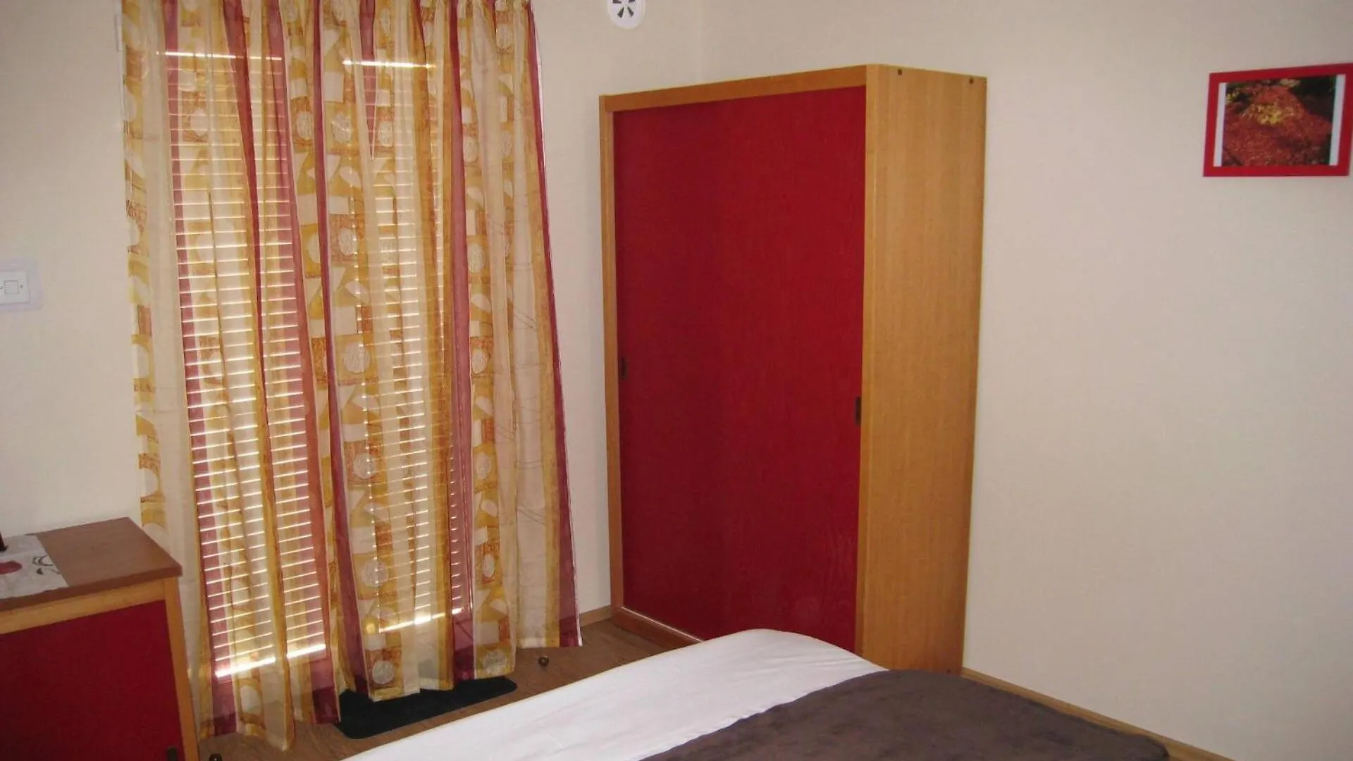 *** Affittacamere Apartments Vila Nidisa Čižići Croazia