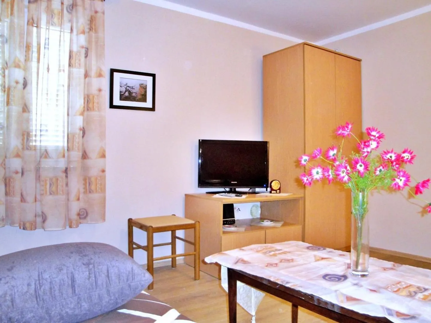 Apartments Vila Nidisa Čižići 3*,